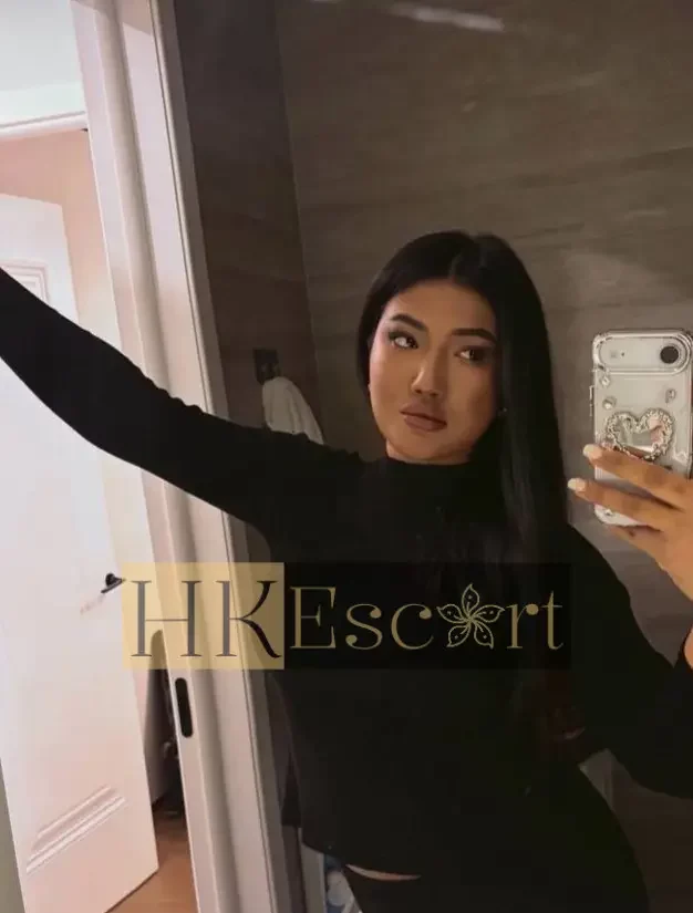 Anna, 23 years old, weight 74 kg, height 178 cm