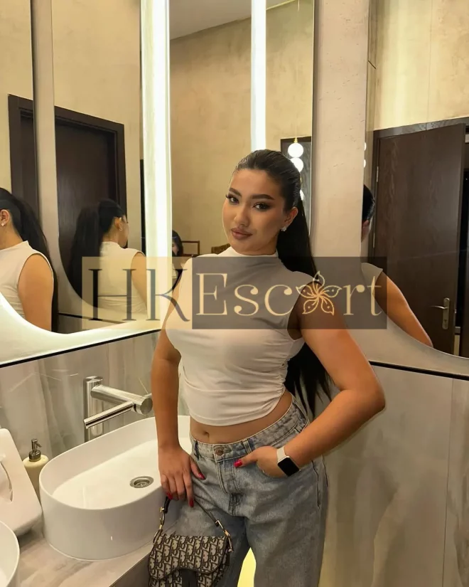 Anna, 23 years old, weight 74 kg, height 178 cm