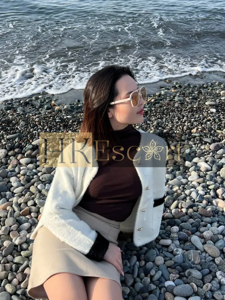 Rima - Escort Hong Kong, bust 3, height 165 cm, weight 52 kg