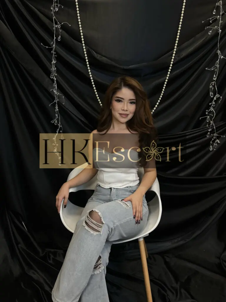 Vanessa - Escort Hong Kong, bust 3, height 160 cm, weight 52 kg