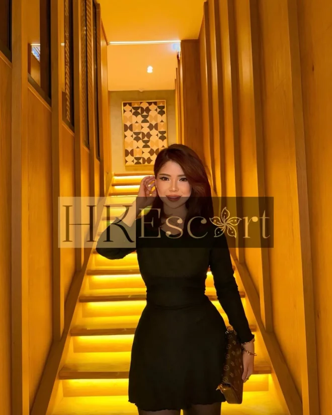 Vanessa, 19 years old, weight 52 kg, height 160 cm