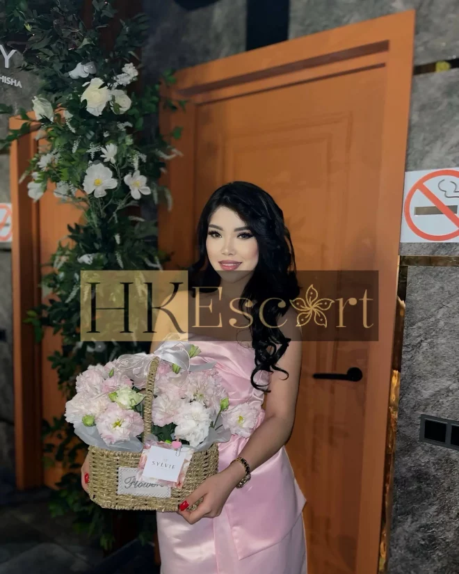 Vanessa, 19 years old, weight 52 kg, height 160 cm