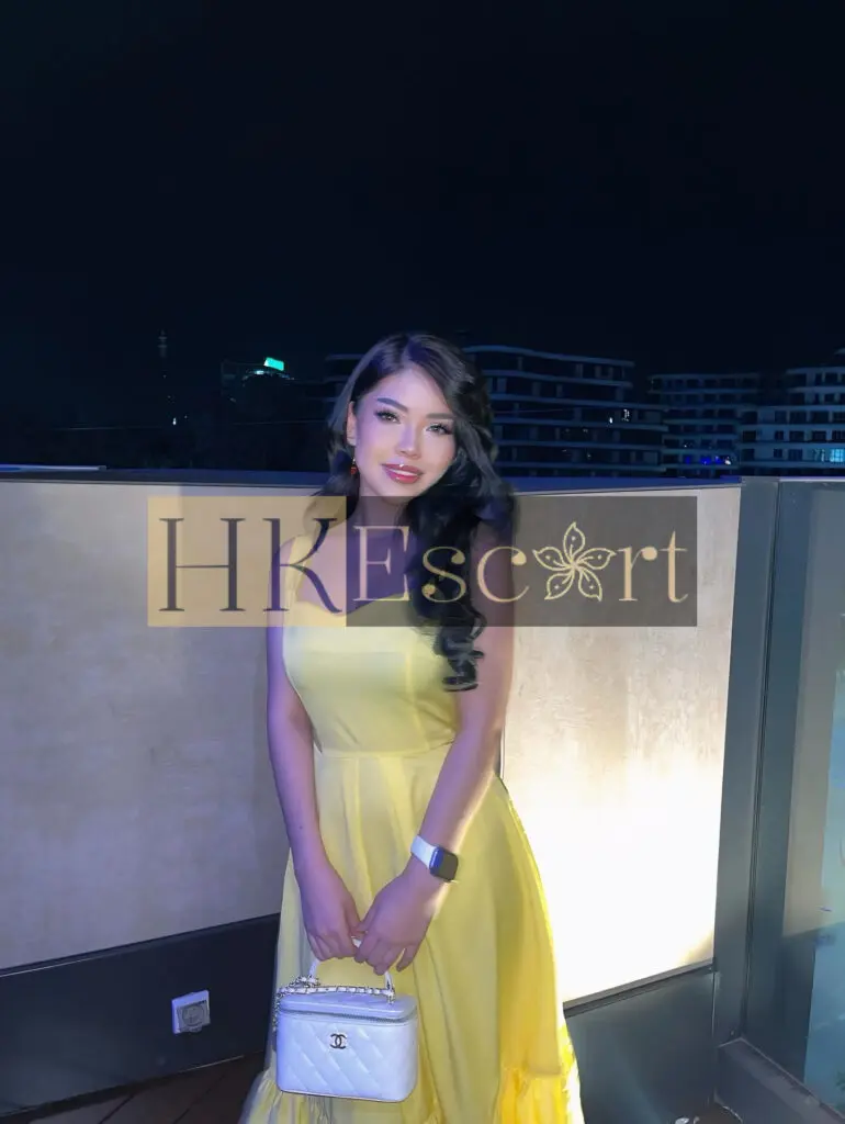 Vanessa - Escort Hong Kong, bust 3, height 160 cm, weight 52 kg