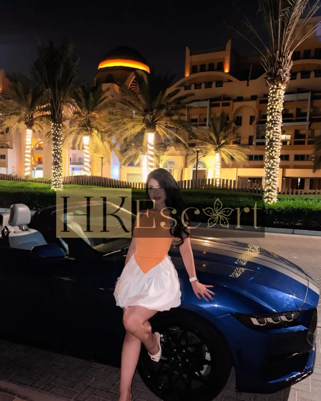 Vanessa, 19 years old, weight 52 kg, height 160 cm