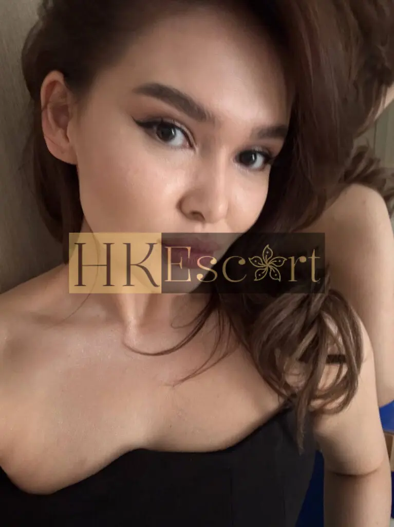 Nerissa - Escort Hong Kong, bust 2, height 160 cm, weight 57 kg