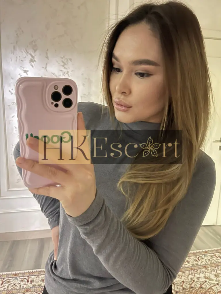 Nerissa - Escort Hong Kong, bust 2, height 160 cm, weight 57 kg