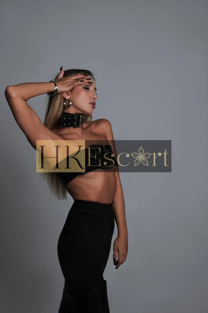 Stella - Escort Hong Kong, bust 1, height 171 cm, weight 50 kg