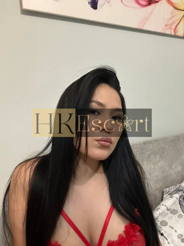 Barbara - Escort Hong Kong, bust 3, height 157 cm, weight 61 kg