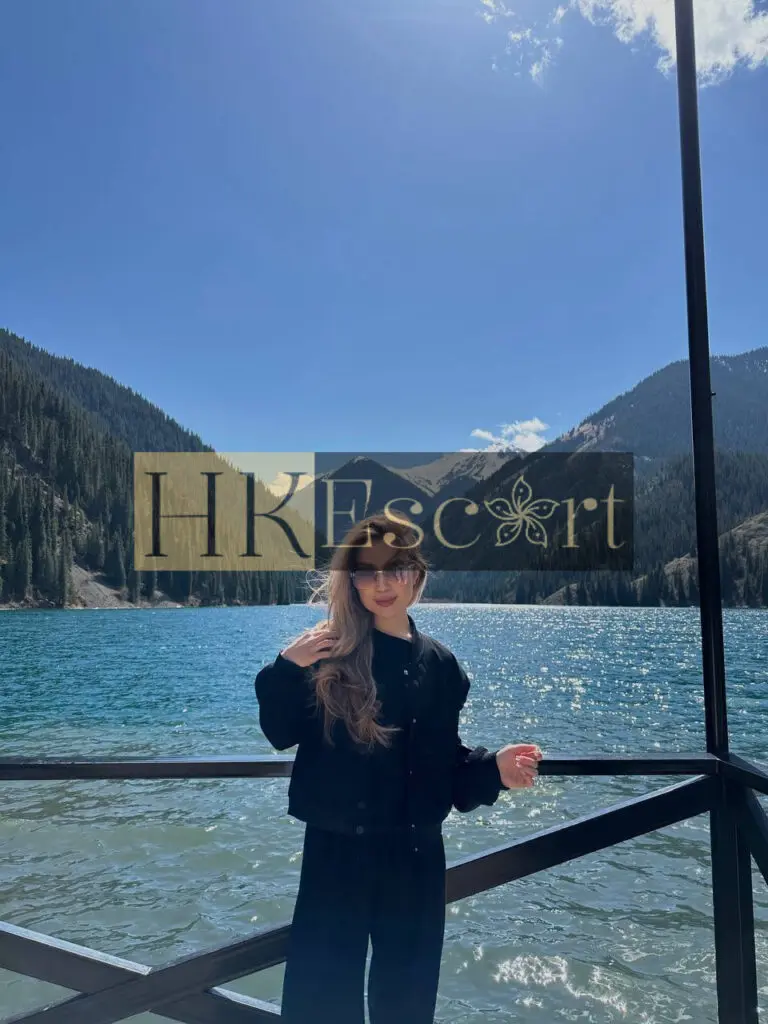 Amira - Escort Hong Kong, bust 1, height 160 cm, weight 51 kg