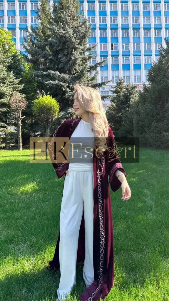 Amira - Escort Hong Kong, bust 1, height 160 cm, weight 51 kg