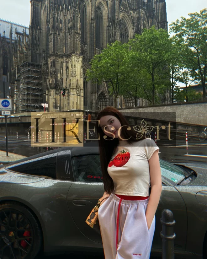 Alin, 22 years old, weight 56 kg, height 165 cm