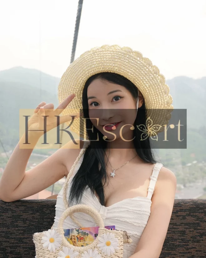 Alin, 22 years old, weight 56 kg, height 165 cm
