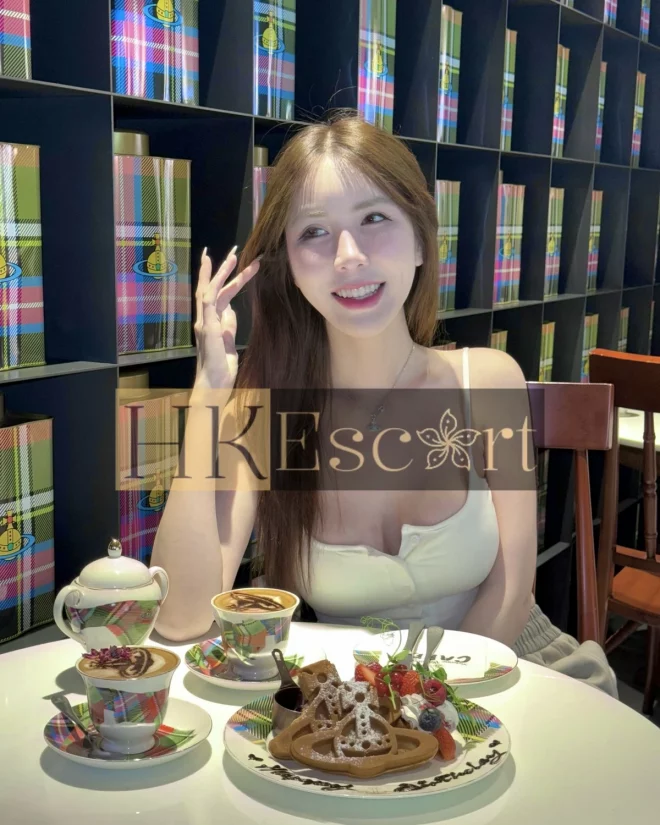 Aoi, 25 years old, weight 57 kg, height 169 cm