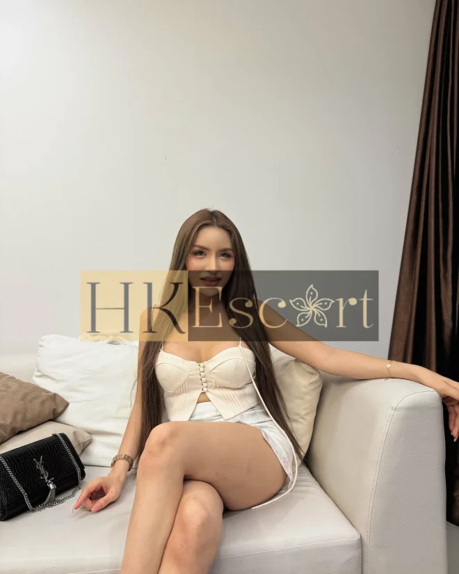 Aura, 23 years old, weight 56 kg, height 166 cm