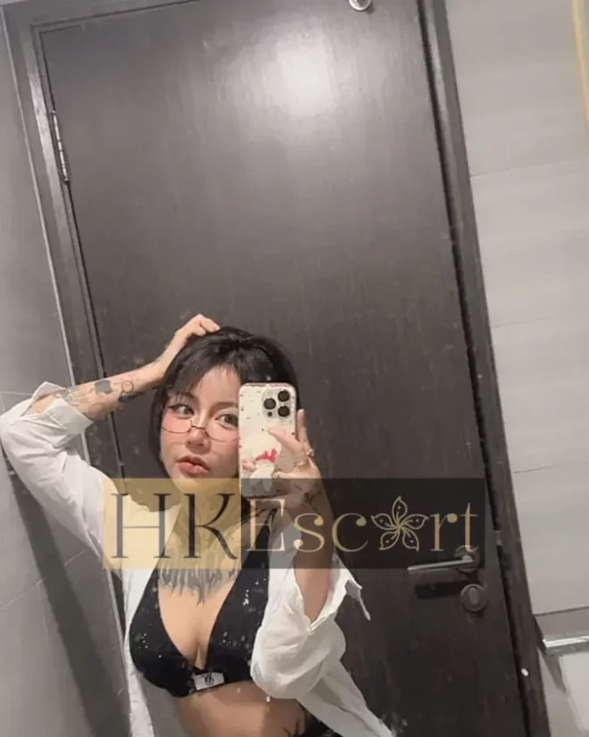 Jiahui, 23 years old, weight 40 kg, height 153 cm