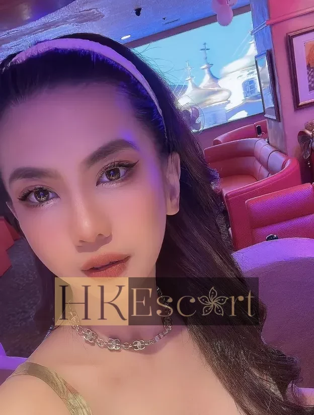 Kit, 25 years old, weight 47 kg, height 154 cm