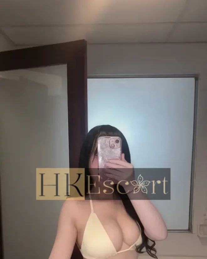 Koharu, 18 years old, weight 40 kg, height 150 cm