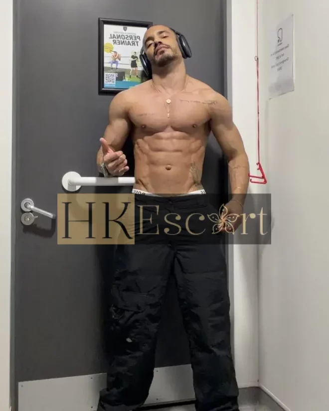 Vidal, 26 years old, weight 74 kg, height 175 cm
