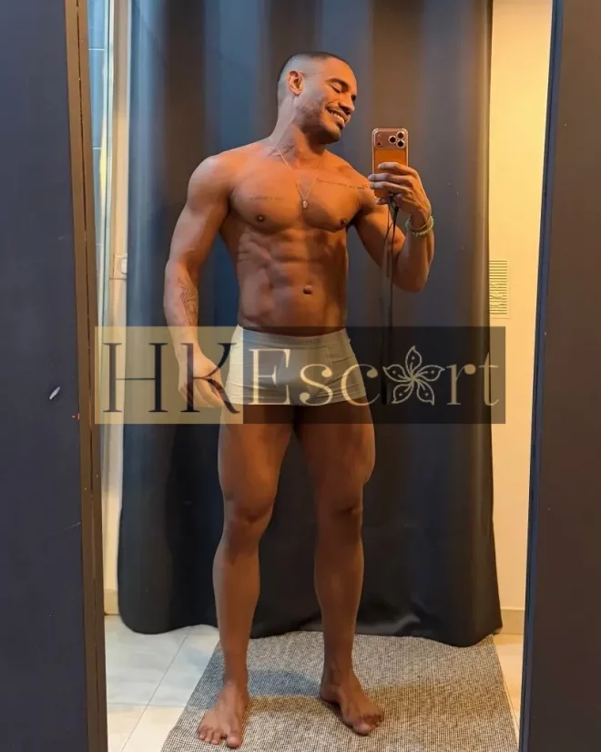 Vidal, 26 years old, weight 74 kg, height 175 cm
