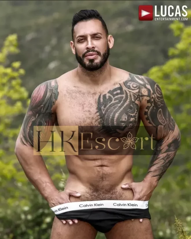 Viktor, 30 years old, weight 79 kg, height 180 cm
