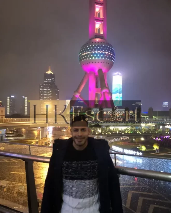 Viktor, 30 years old, weight 79 kg, height 180 cm