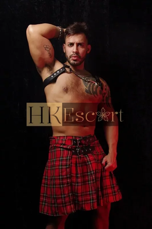 Viktor, 30 years old, weight 79 kg, height 180 cm