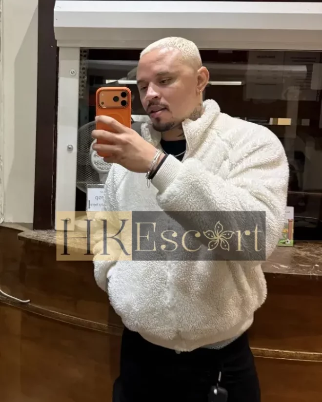 Vini, 30 years old, weight 86 kg, height 185 cm