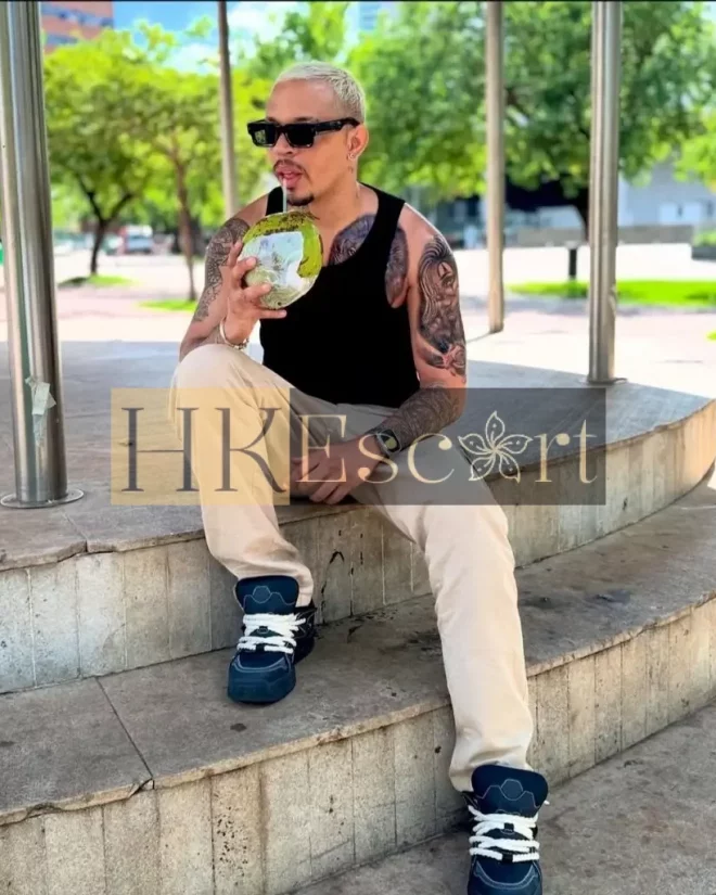 Vini, 30 years old, weight 86 kg, height 185 cm
