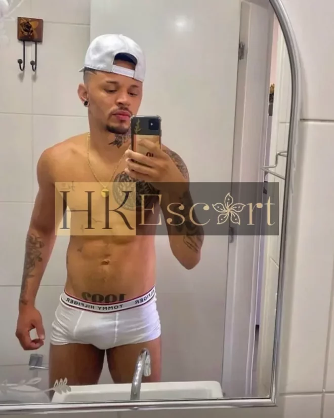 Vini, 30 years old, weight 86 kg, height 185 cm