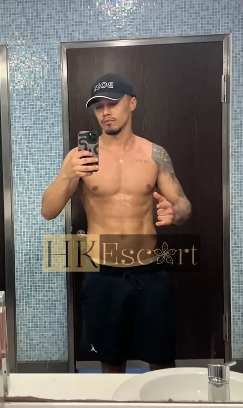 Vinicius, 24 years old, weight 79 kg, height 183 cm