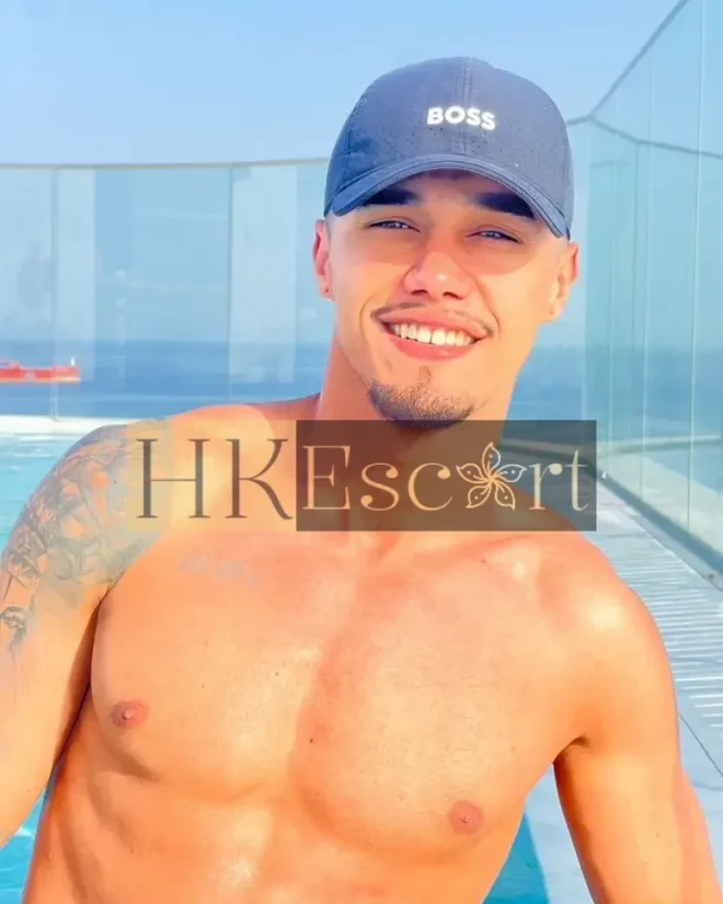 Vinicius, 24 years old, weight 79 kg, height 183 cm