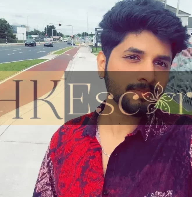Vivek, 23 years old, weight 86 kg, height 180 cm