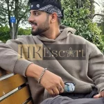 Vivek, 23 years old, weight 86 kg, height 180 cm