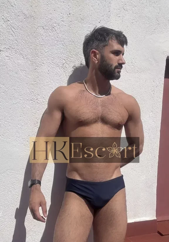 Vizallati, 30 years old, weight 72 kg, height 175 cm