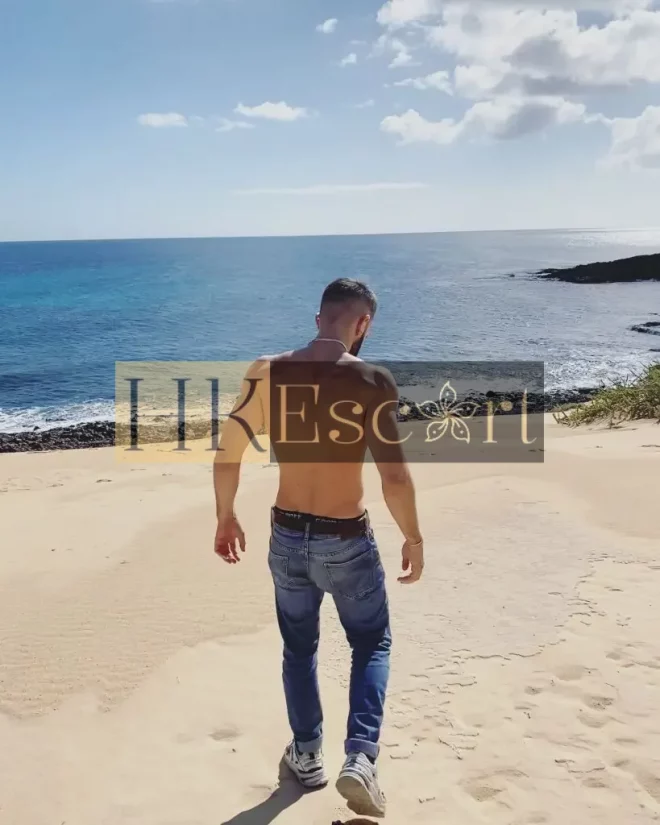 Vizallati, 30 years old, weight 72 kg, height 175 cm