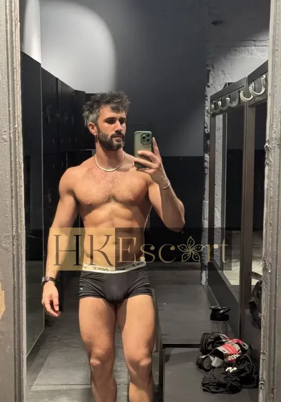 Vizallati, 30 years old, weight 72 kg, height 175 cm