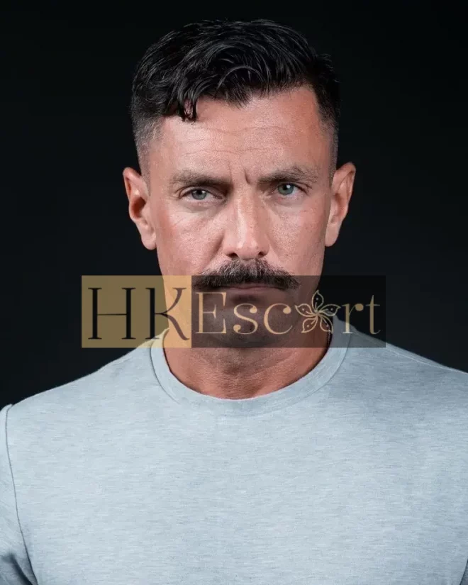 William, 36 years old, weight 95 kg, height 188 cm