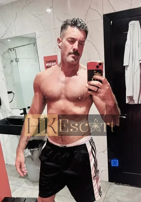 William, 36 years old, weight 95 kg, height 188 cm