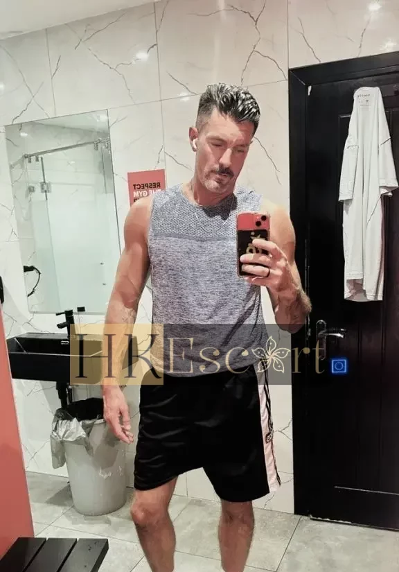 William, 36 years old, weight 95 kg, height 188 cm