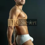 Yan, 25 years old, weight 77 kg, height 180 cm