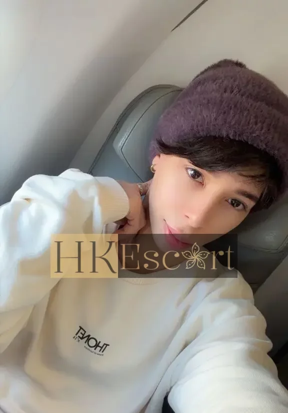 Yuri, 21 years old, weight 58 kg, height 175 cm