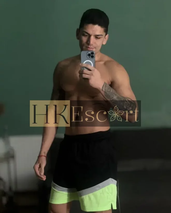 Zac, 29 years old, weight 83 kg, height 178 cm